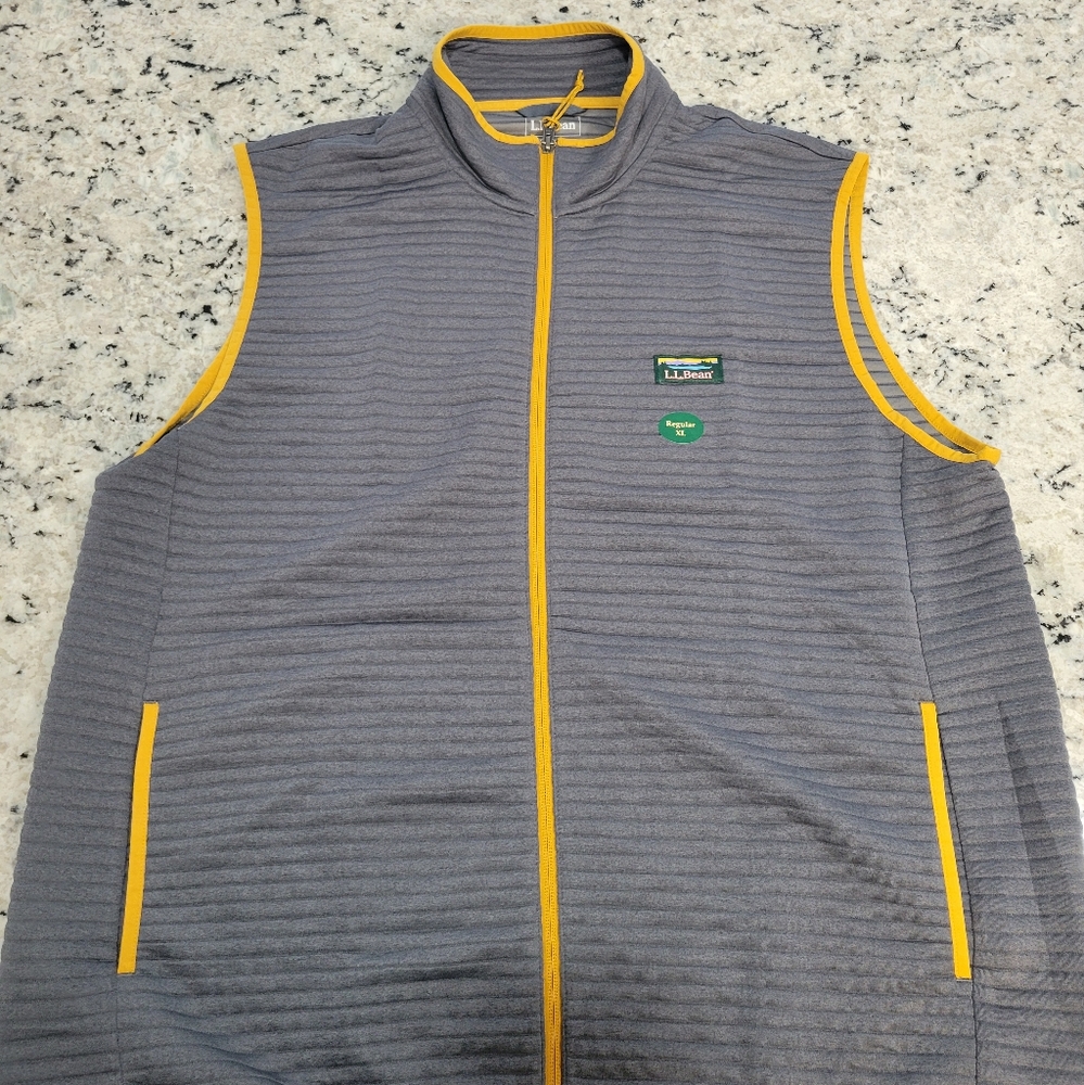 Gray and Yellow Sleeveless Vest